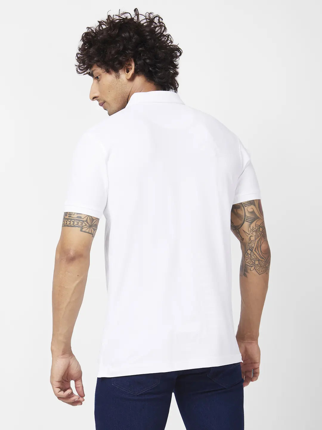 Spykar Men White Blended Slim Fit Half Sleeve Polo Neck Printed Tshirt