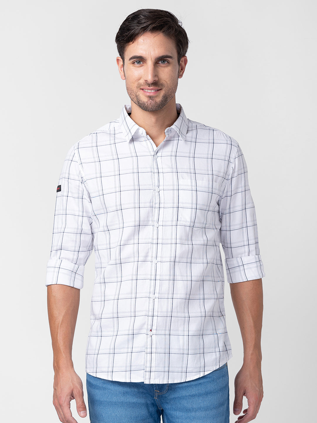 Spykar Men White Cotton Regular Fit Checkered Shirts