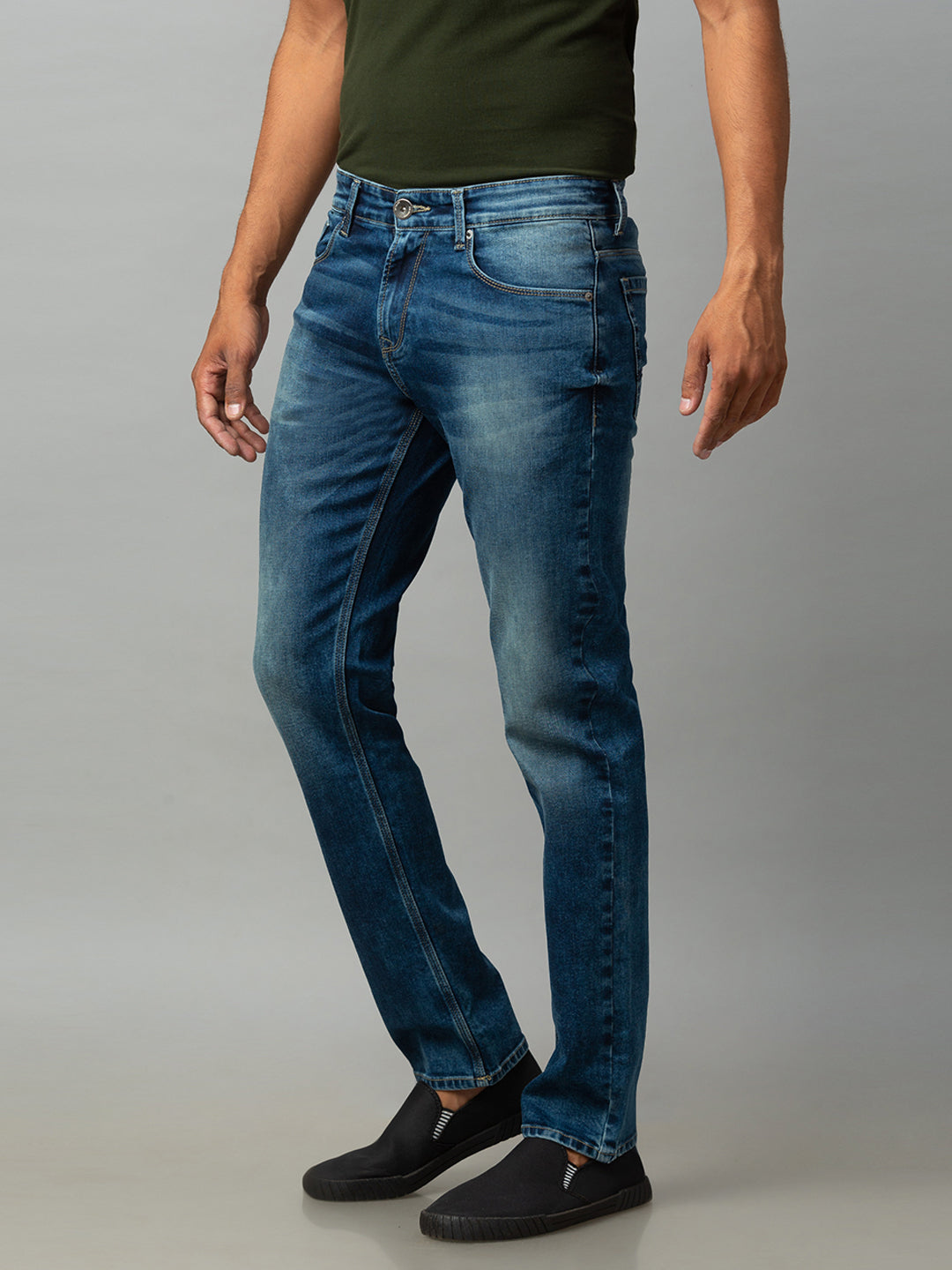 Spykar Men Blue Cotton Comfort Fit Jeans (Ricardo)