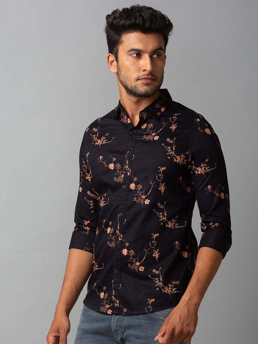 Spykar Men Black Cotton Slim Fit Shirt