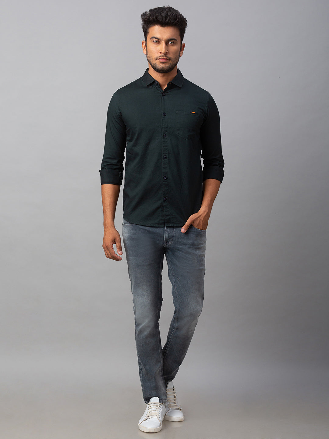 Spykar Men Green Cotton Slim Fit Shirt