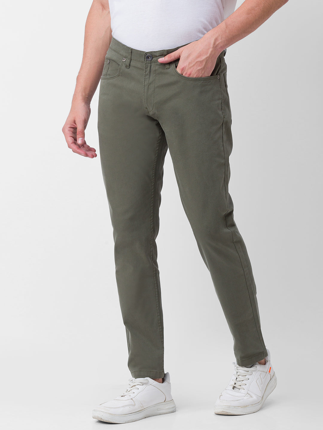 Spykar Olive Green Cotton Slim Fit Tapered Length Trouser For Men