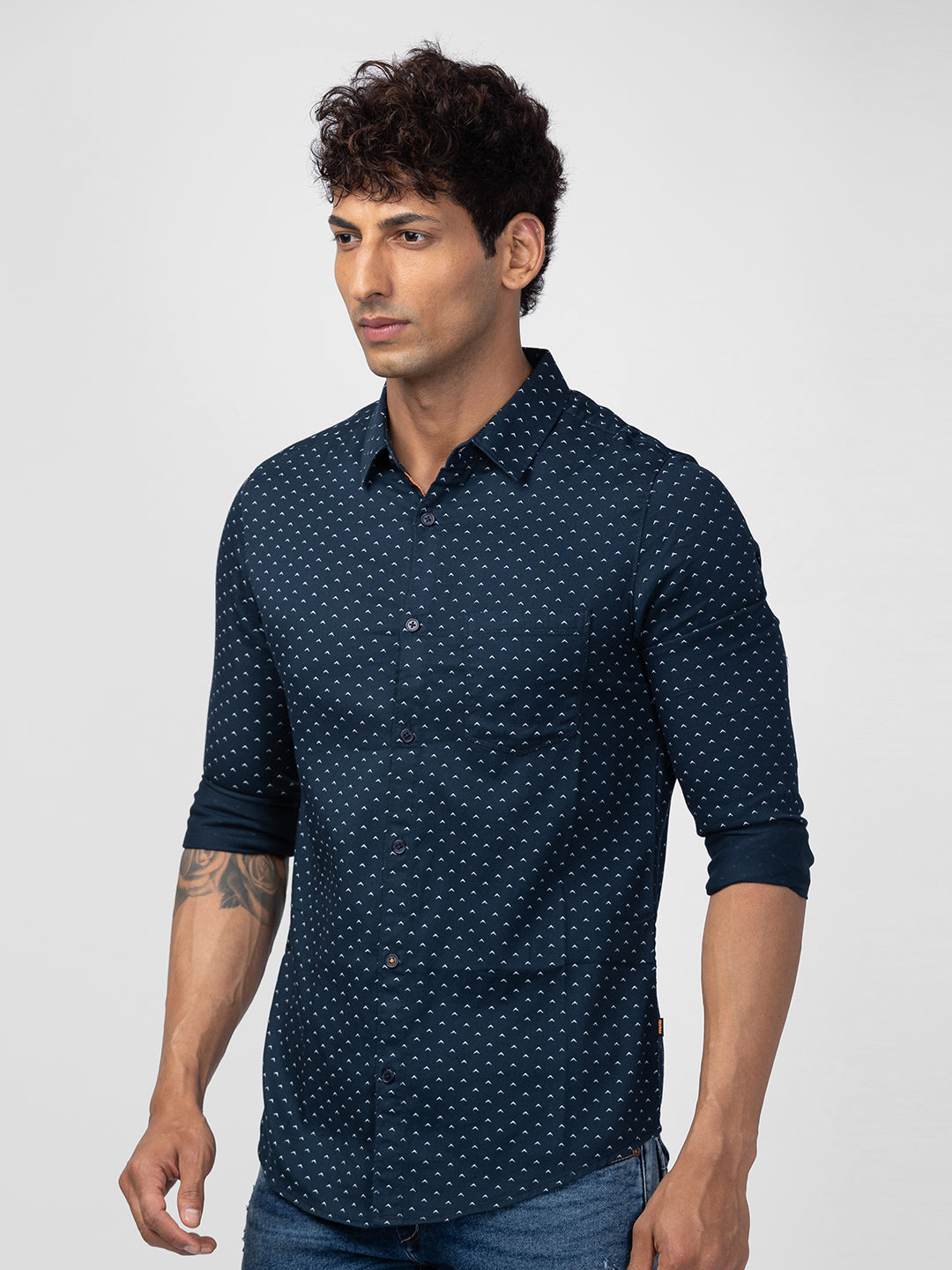 Spykar Men Navy Blue Cotton Slim Fit Printed Shirt