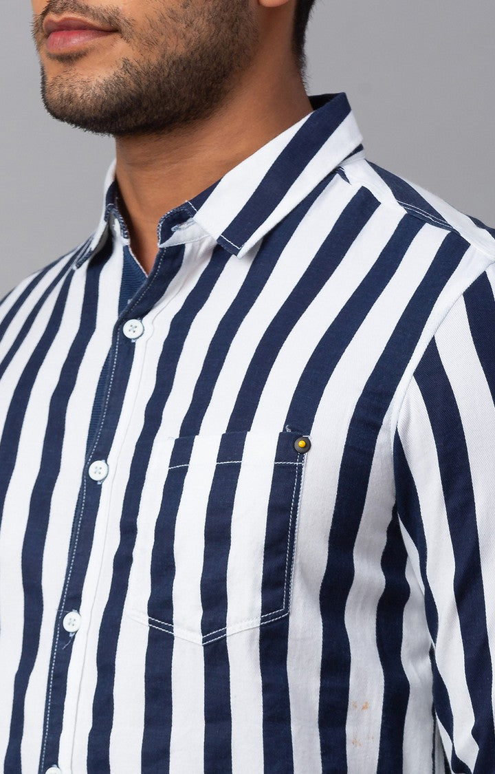 Spykar Men White Cotton Striped Casual Shirts