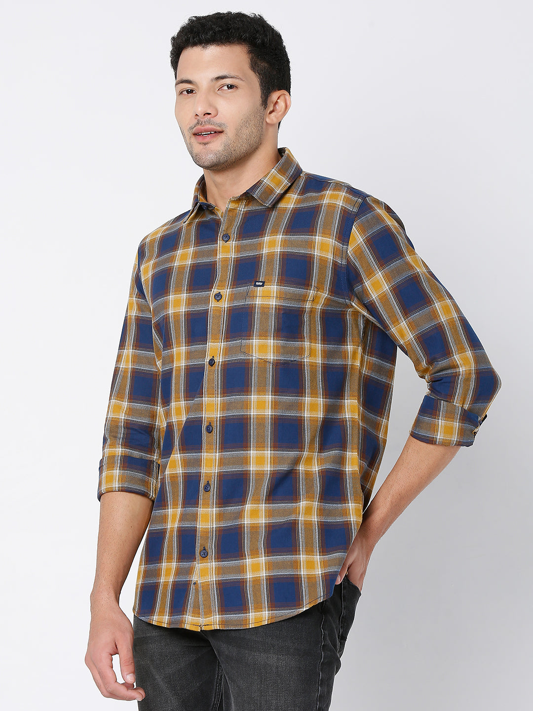 Spykar Men Khaki & Navy Cotton Slim Fit Checkered Shirt