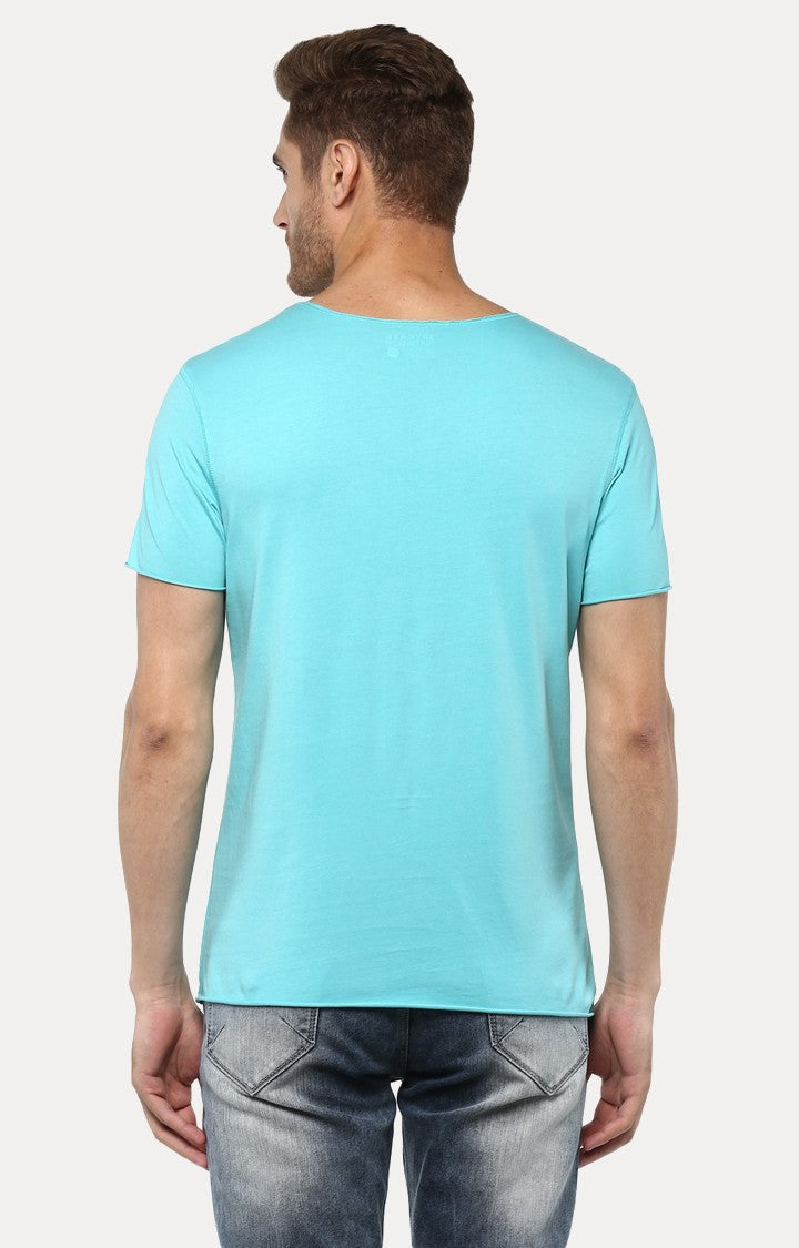 Spykar Aqua Solid Slim Fit Men T-Shirts