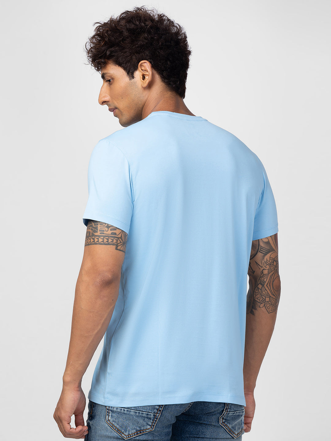 Spykar Men Powder Blue Cotton Regular Fit Half Sleeve Printed T-shirt