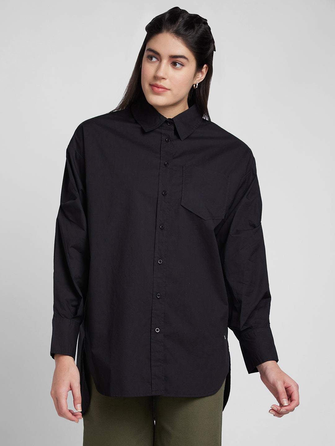Spykar Women Black Cotton ComFort Fit Asymmetric Plain Shirts