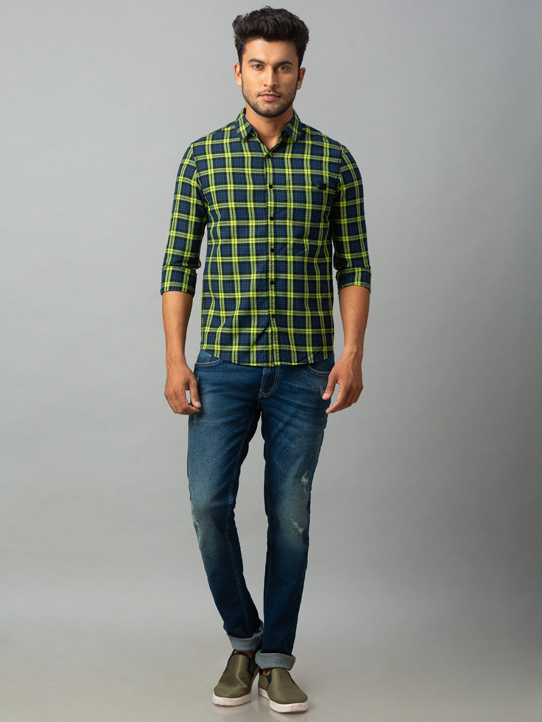 Spykar Men Green Cotton Slim Fit Shirt