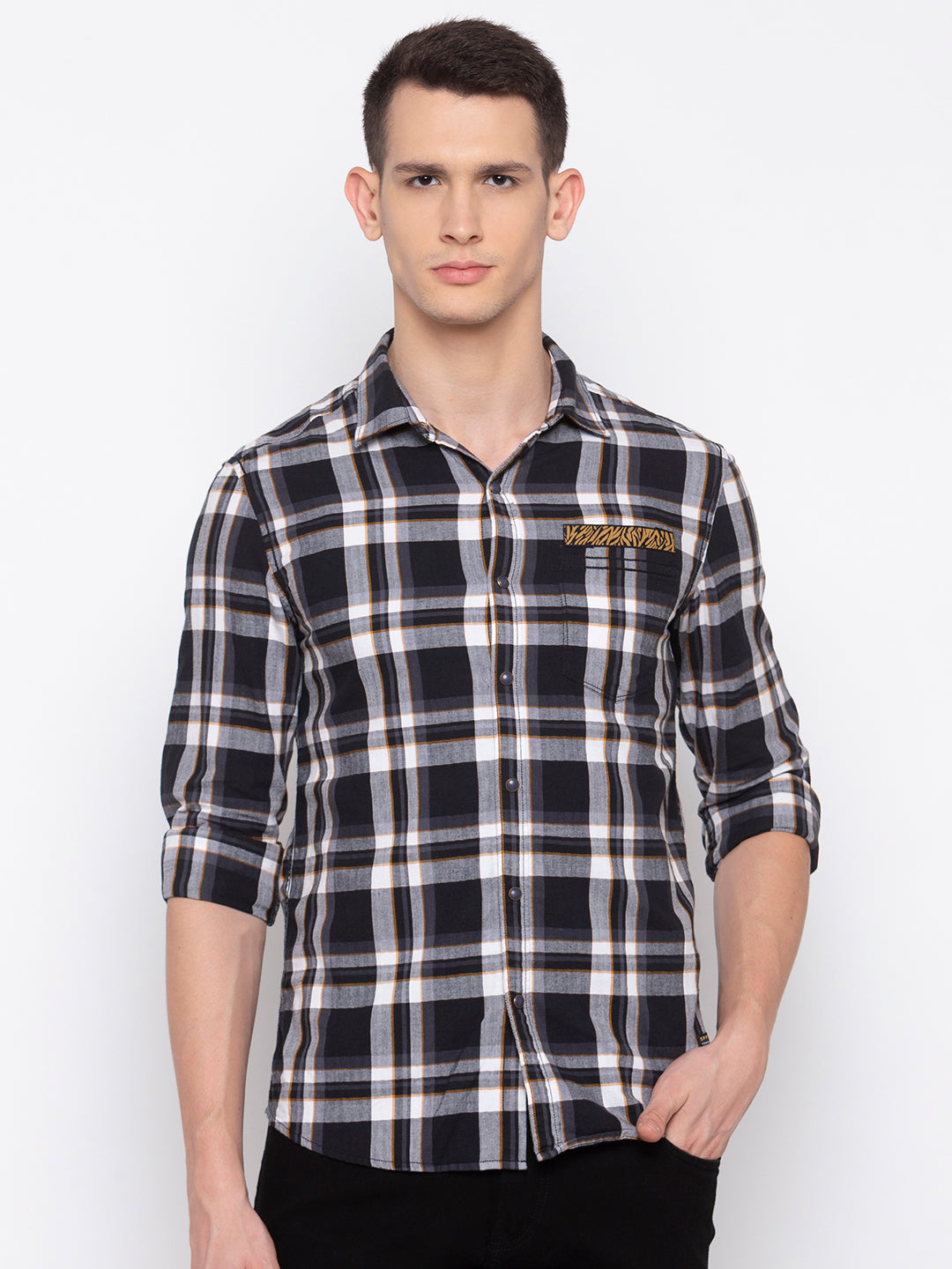 Spykar Men Black Checked Slim Fit Casual Shirt