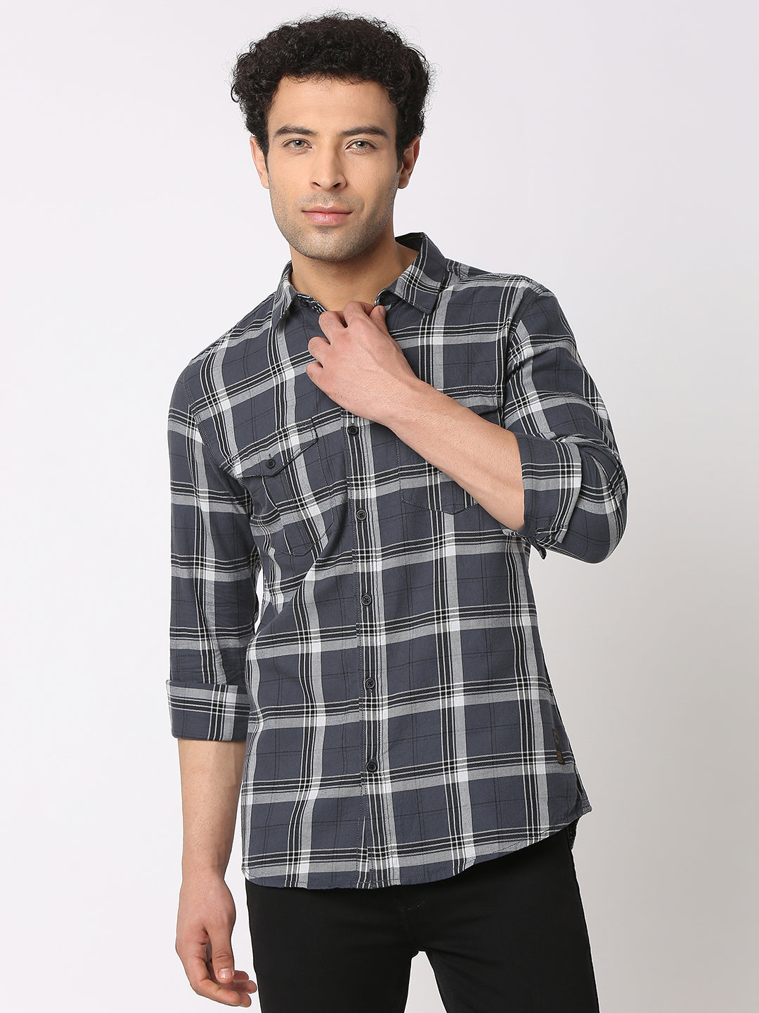 Spykar Men Charcoal Grey Cotton Regular Fit Checkered Shirts