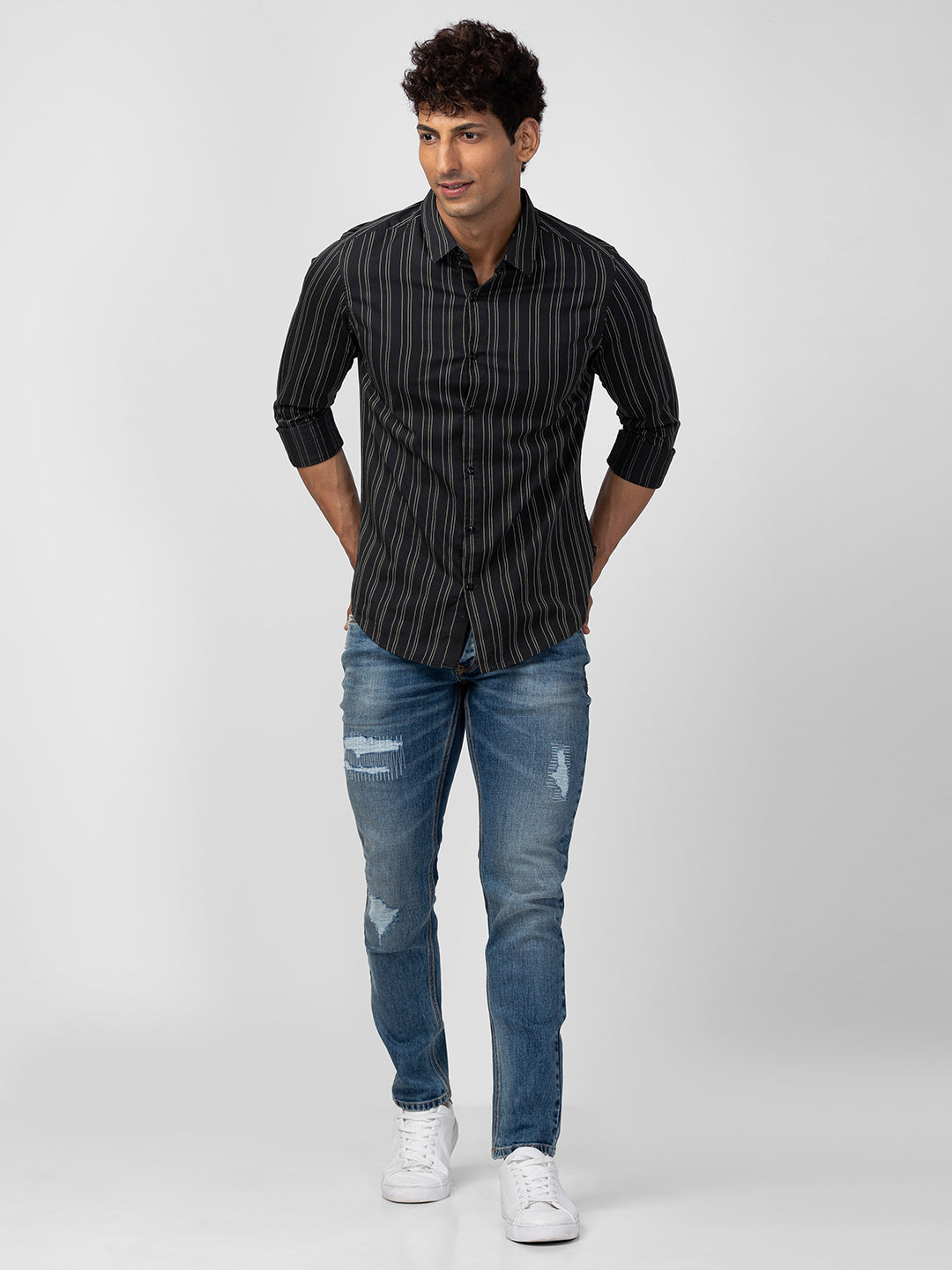 Spykar Men Vintage Blue Cotton Slim Fit Regular Length Jeans (Skinny )
