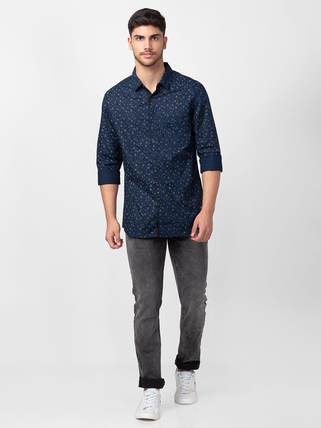 Spykar Men Navy Blue Cotton Slim Fit Printed Shirt