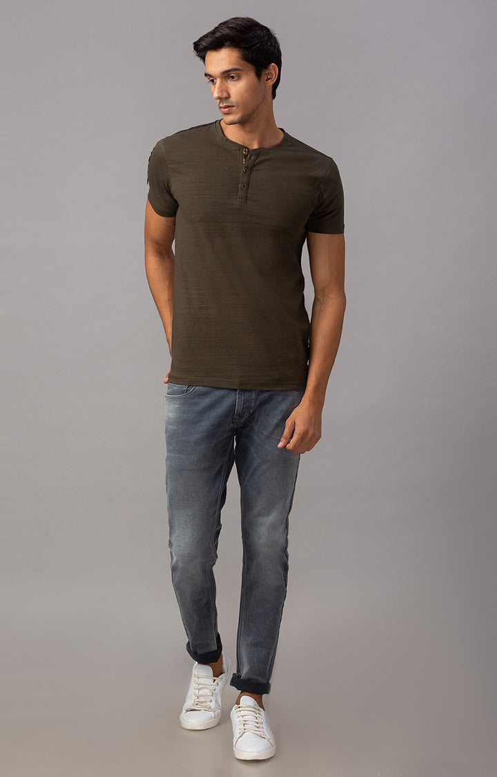 Spykar Men Dark Olive Cotton M and arin Collar Plain T-Shirt