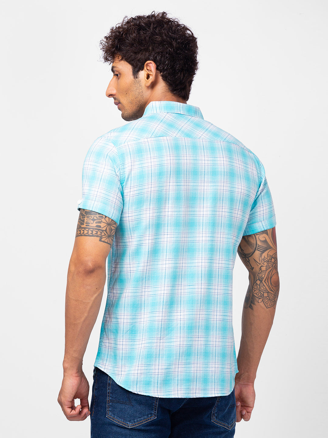 Spykar Men Bleached Aqua Cotton Slim Fit Checkered Shirts