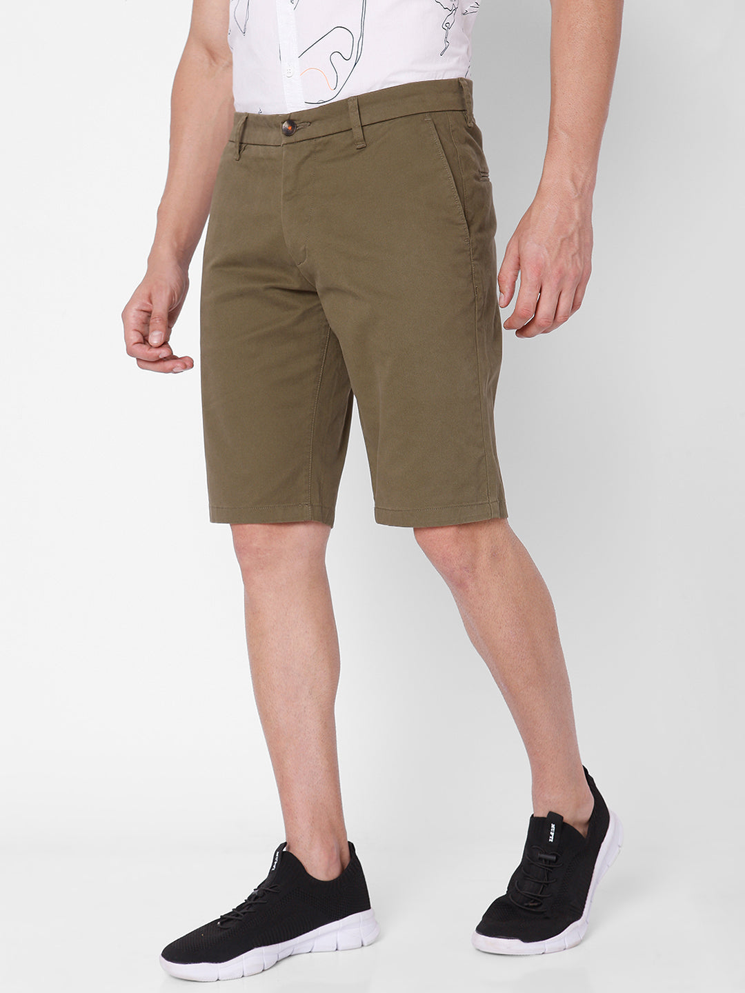 Spykar Men Green Cotton Slim Fit Casual Shorts