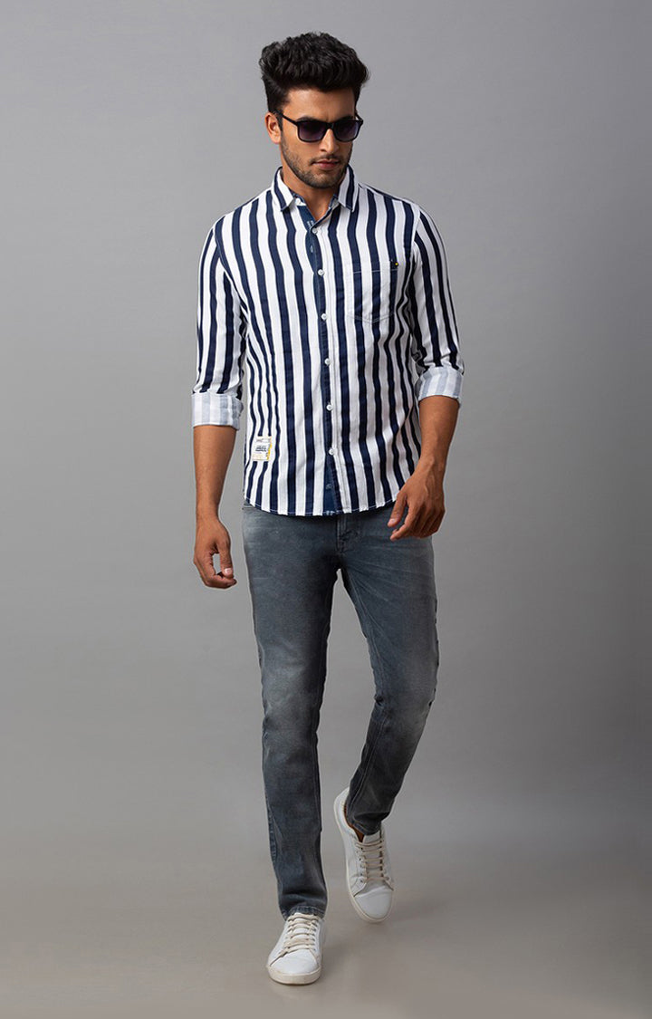 Spykar Men White Cotton Striped Casual Shirts