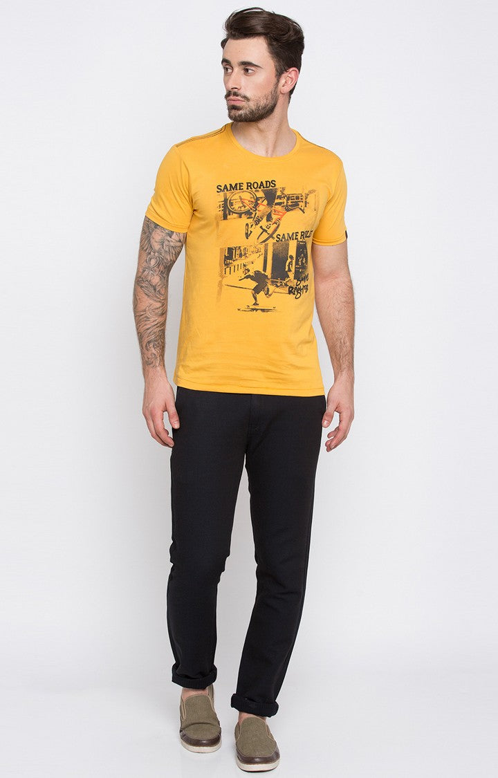 Spykar Yellow Printed Slim Fit Men T-Shirts