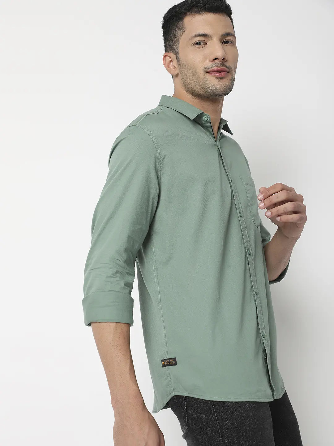 Spykar Men Sage Green Cotton Slim Fit Plain Shirt