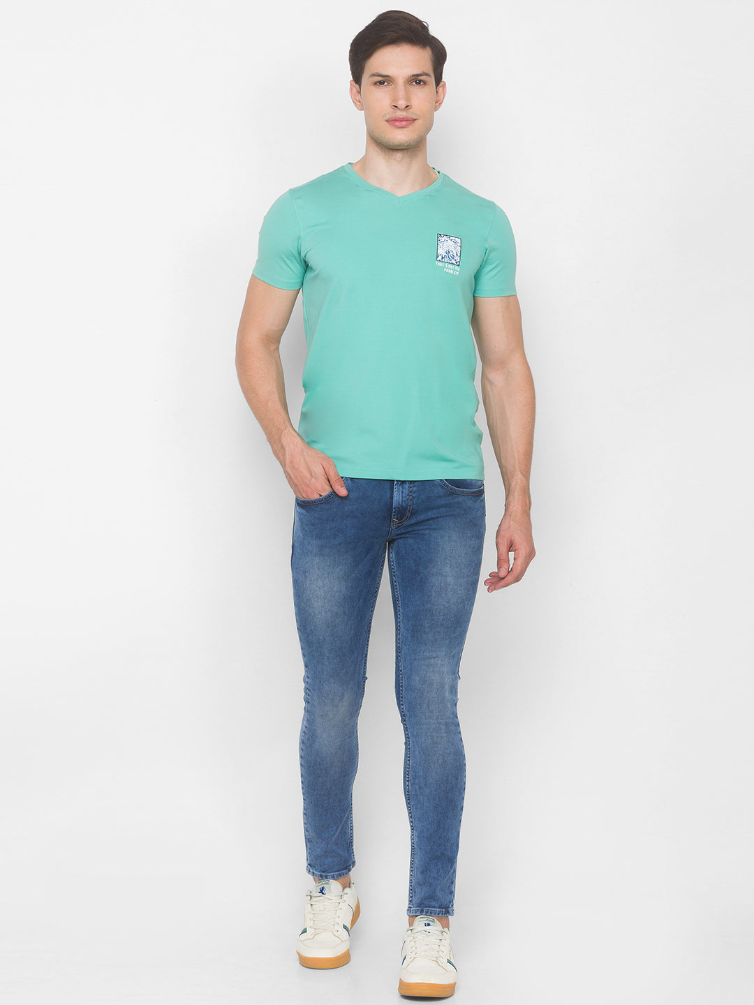 Spykar Men Green Cotton Slim Fit V-Neck T-Shirt