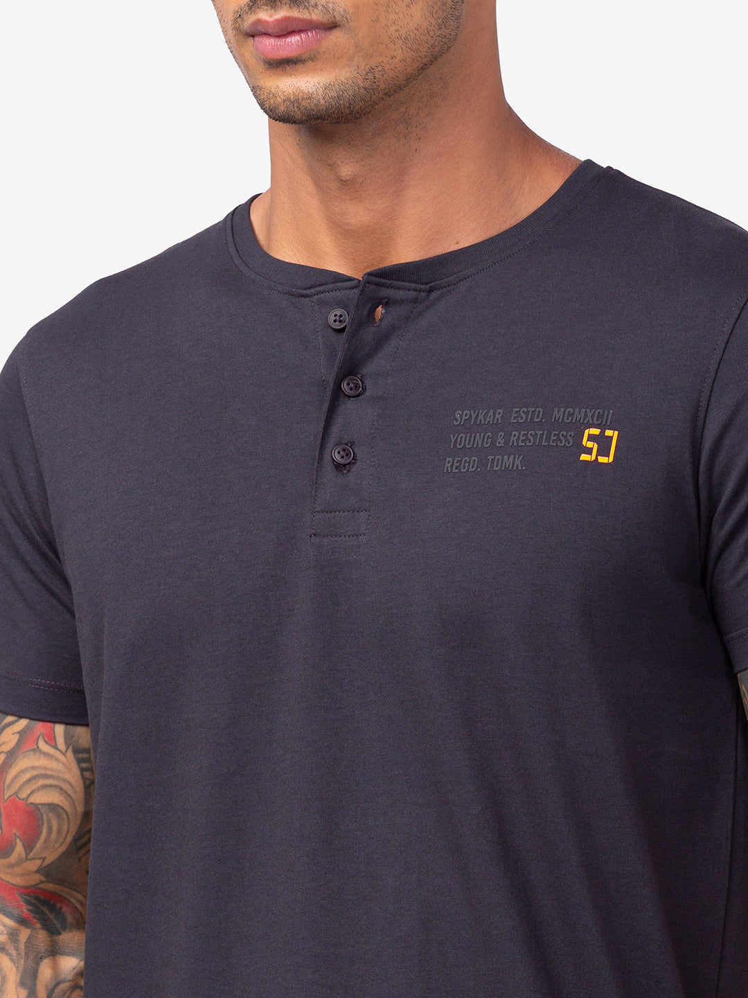 Spykar Men Slate Grey Cotton Slim Fit Henley Neck Plain T-Shirt