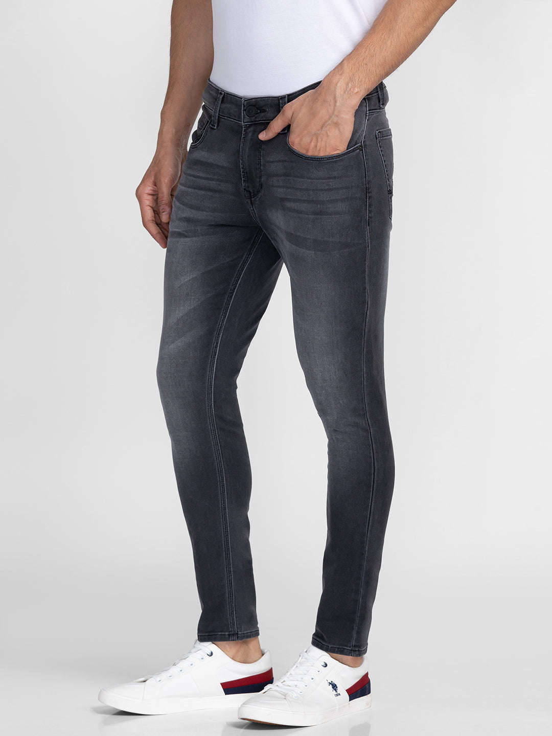 Spykar Men Grey Cotton Slim Fit Tapered Length Jeans (Kano)