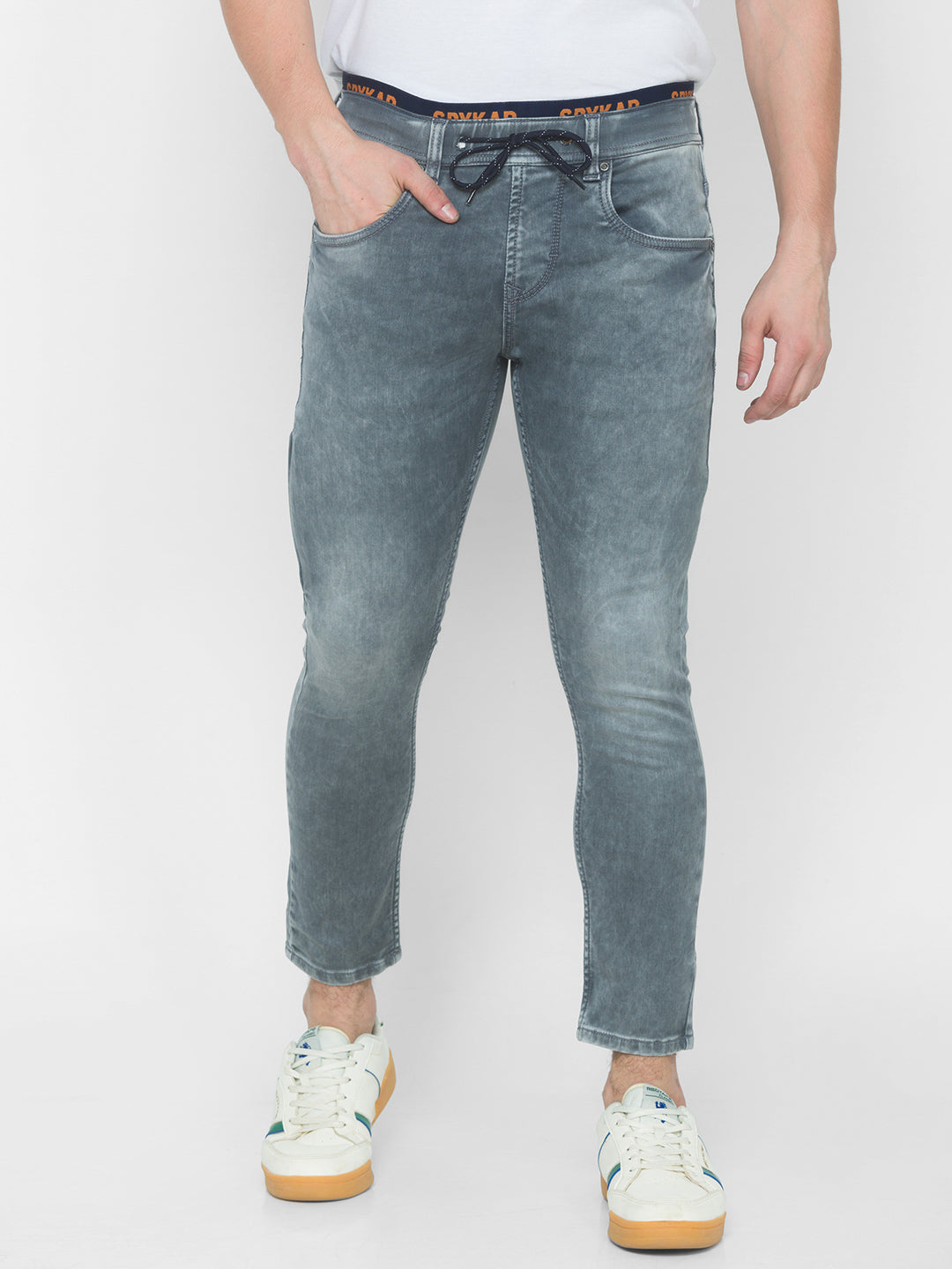 Spykar Men Dark Grey Solid Slim Mid-Rise Jeans (Kano)