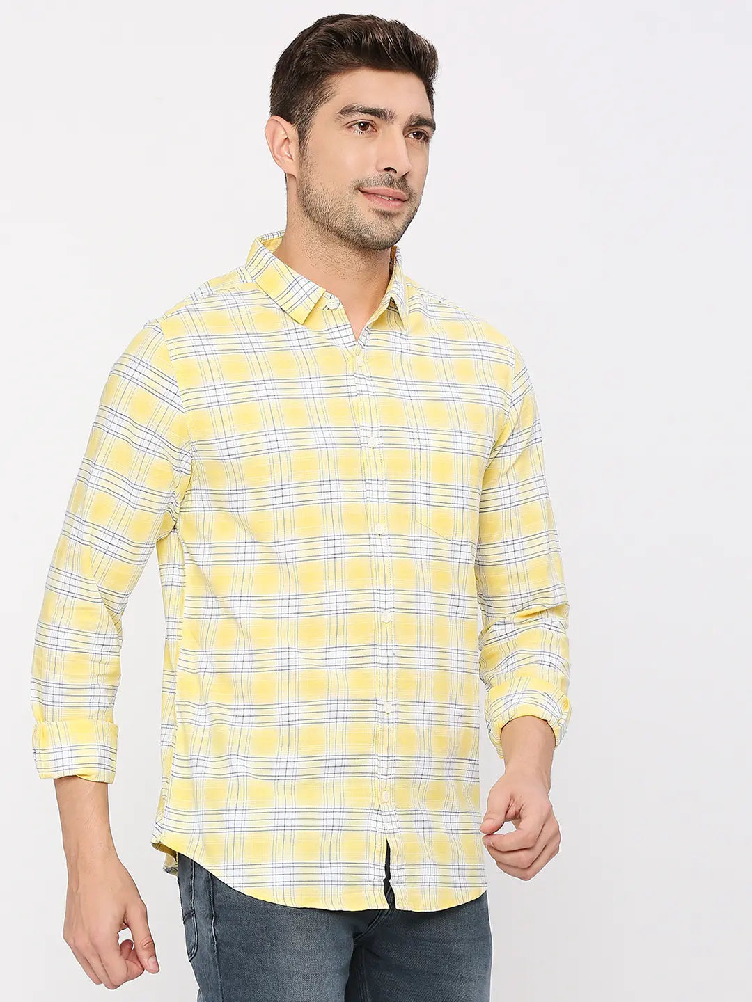 Spykar Men Powder Yellow Slim Fit Cotton Checkered Shirt