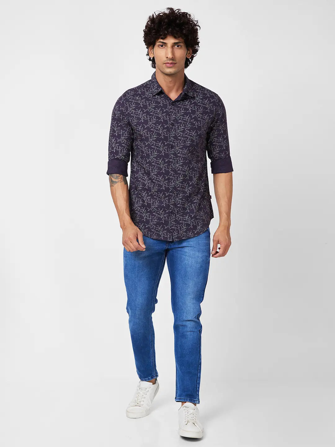 Spykar Men Navy Blue Slub Slim Fit Full Sleeve Causal Printed Shirt