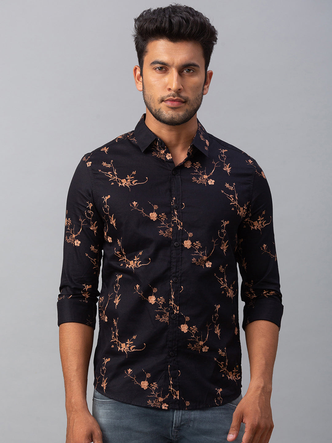 Spykar Men Black Cotton Slim Fit Shirt