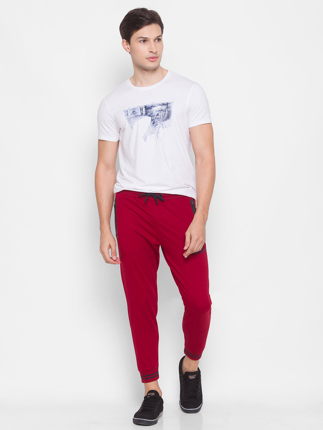 Spykar Men Red Cotton Slim Fit Mid Rise Trackpant