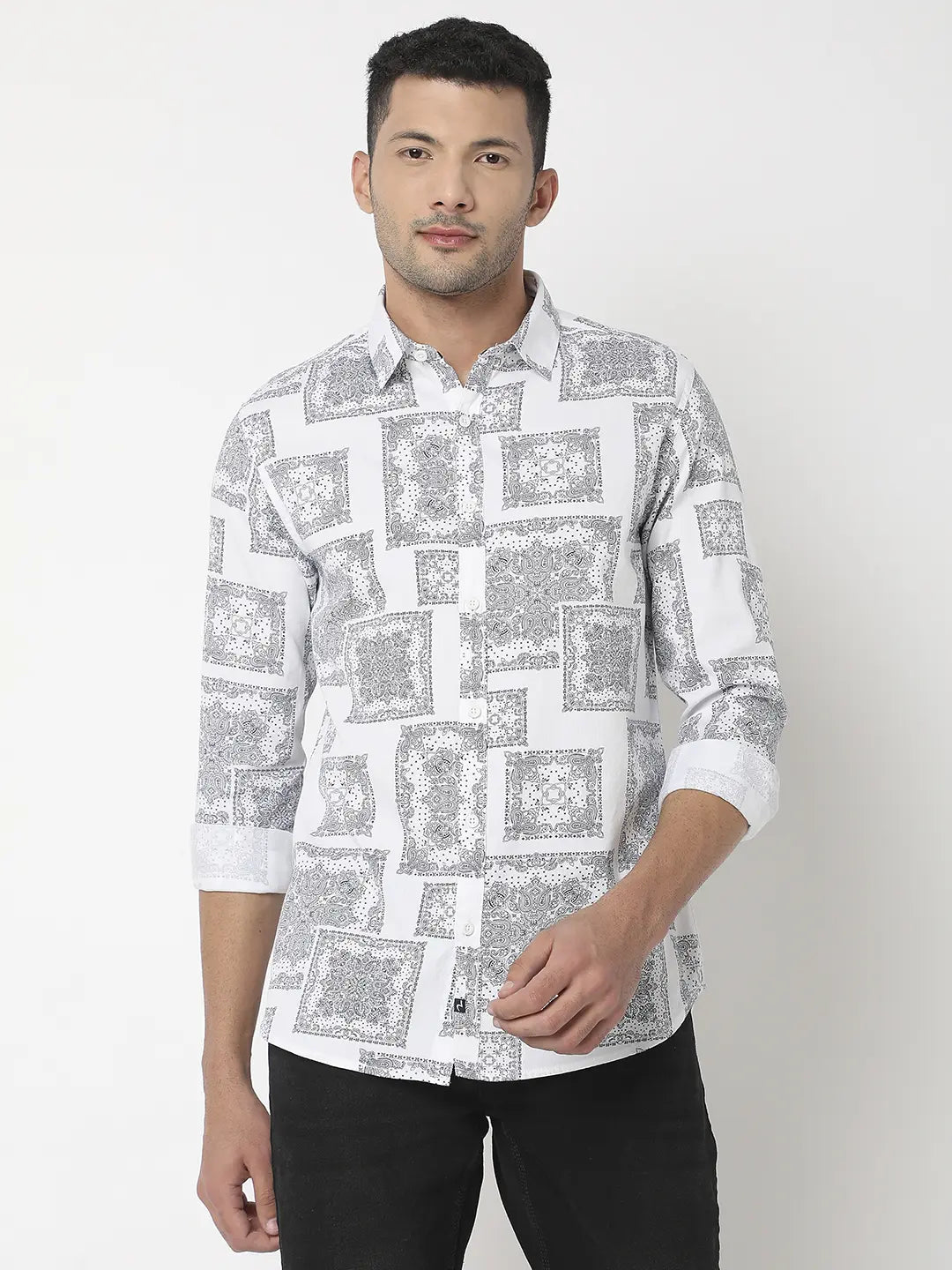 Spykar Men White Cotton Slim Fit Printed Shirt