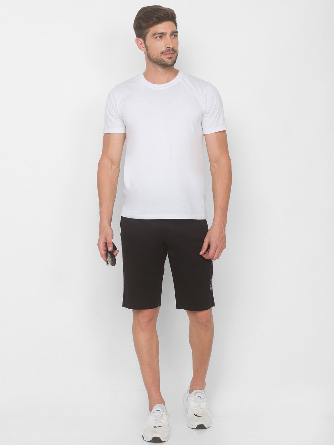 Spykar Men Black Solid Relaxed Mid-Rise Shorts (Relaxed)