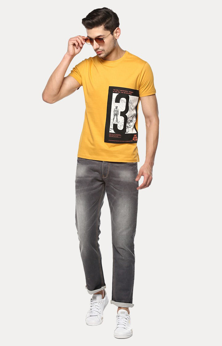 Spykar Yellow Printed Slim Fit Men T-Shirts