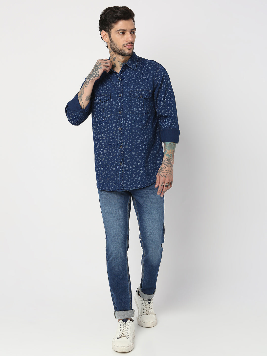 Spykar Men Indigo Blue/White Cotton Slim Fit Printed Shirts