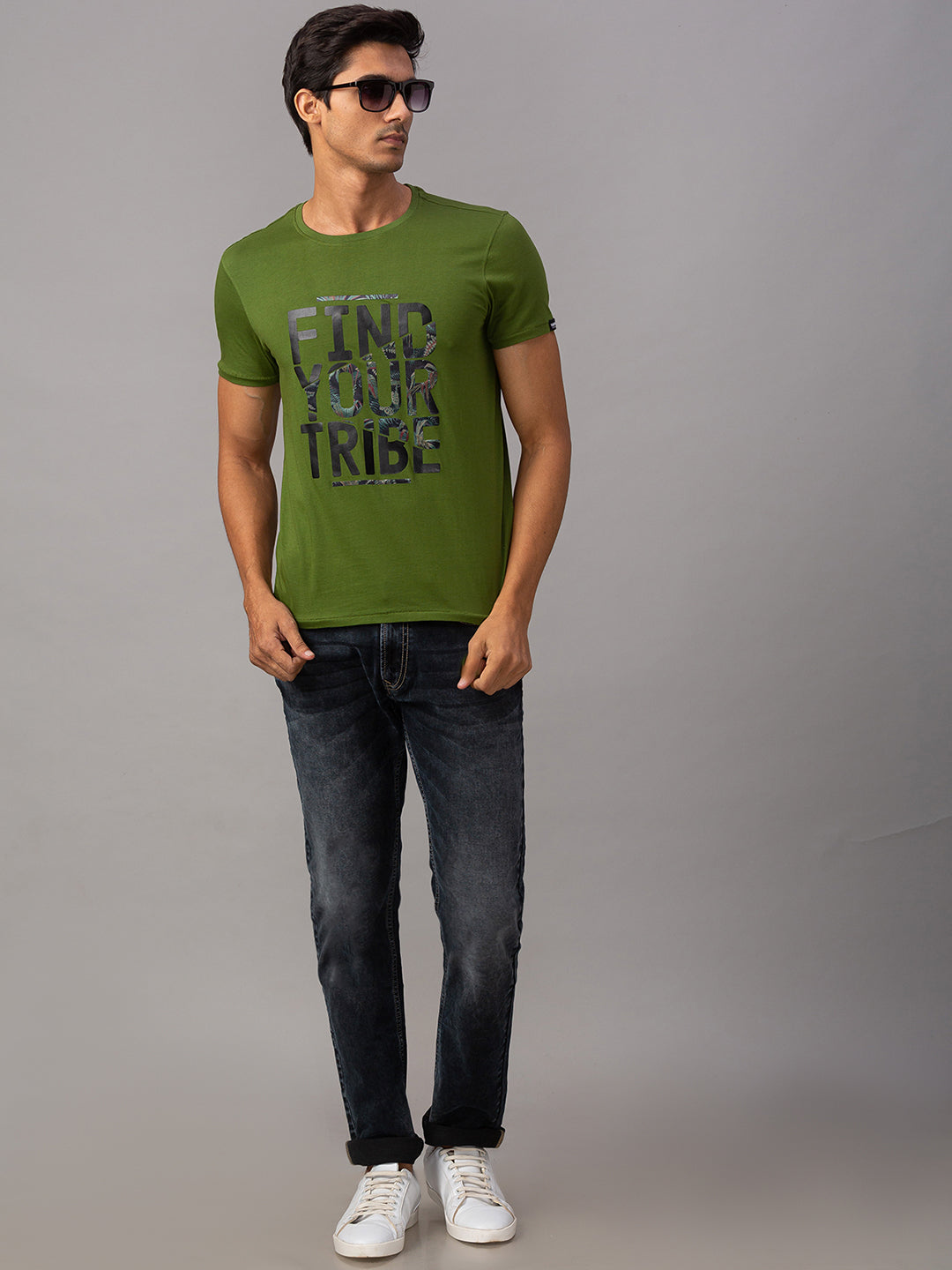 Spykar Men Green Cotton Slim Fit Round Neck T-Shirt