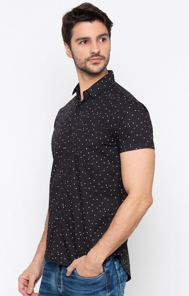 Spykar Black Cotton Slim Fit Shirts For Men