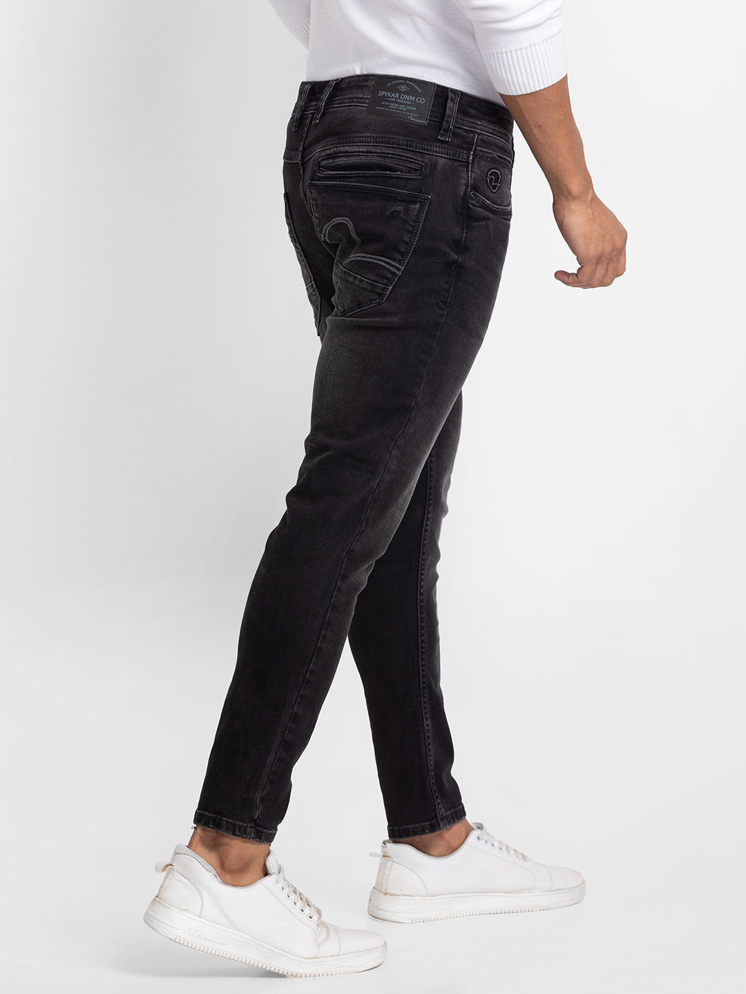 Spykar Black Cotton Slim Fit Tapered Length Jeans For Men (Kano)