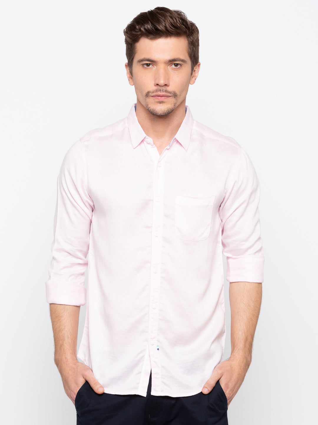 Spykar Men Light Pink Solid Slim Fit Casual Shirt