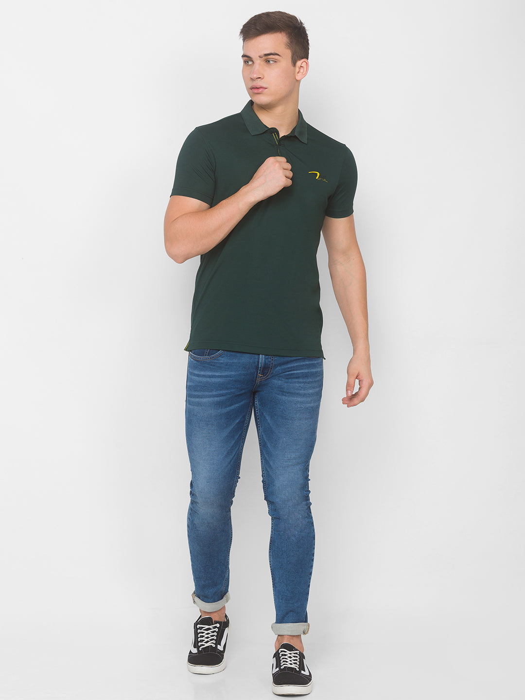 Spykar Men Green Cotton Slim Fit Round Neck T-Shirt