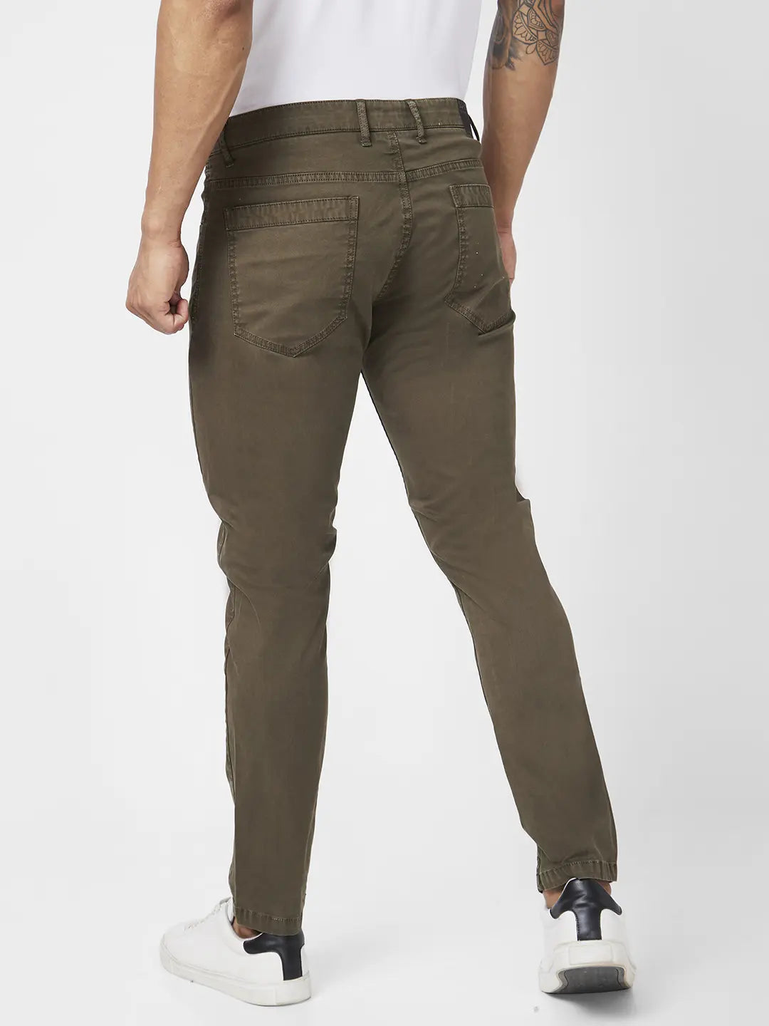 Spykar Men Olive Green Cotton Slim Fit Ankle Length Mid Rise Trousers
