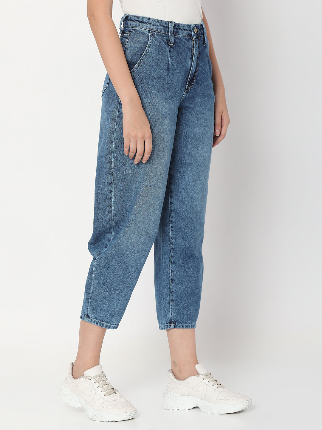 Spykar Mid Blue Cotton Baggy Fit Crop Length Jeans For Women (Clara)