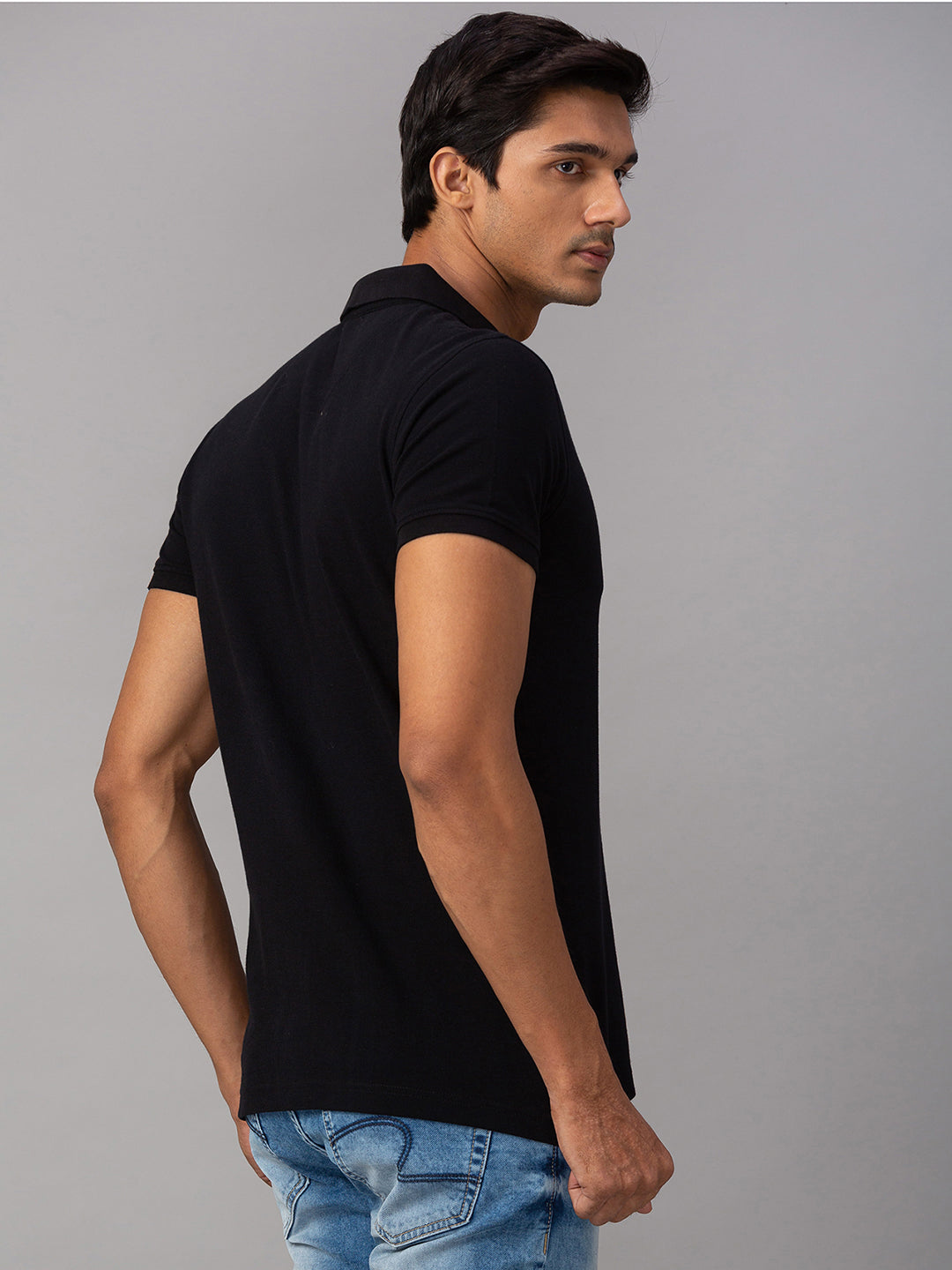 Spykar Men Black Cotton Slim Fit T-Shirt (Slim)