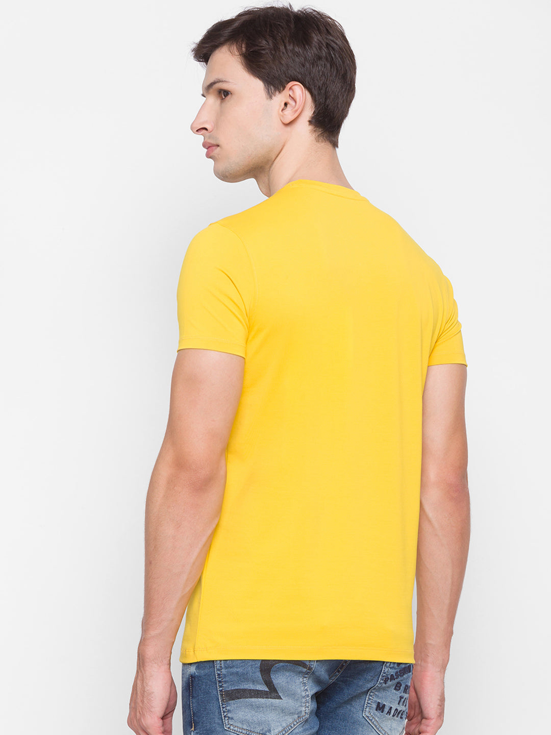 Spykar Men Yellow Cotton Slim Fit Round Neck T-Shirt