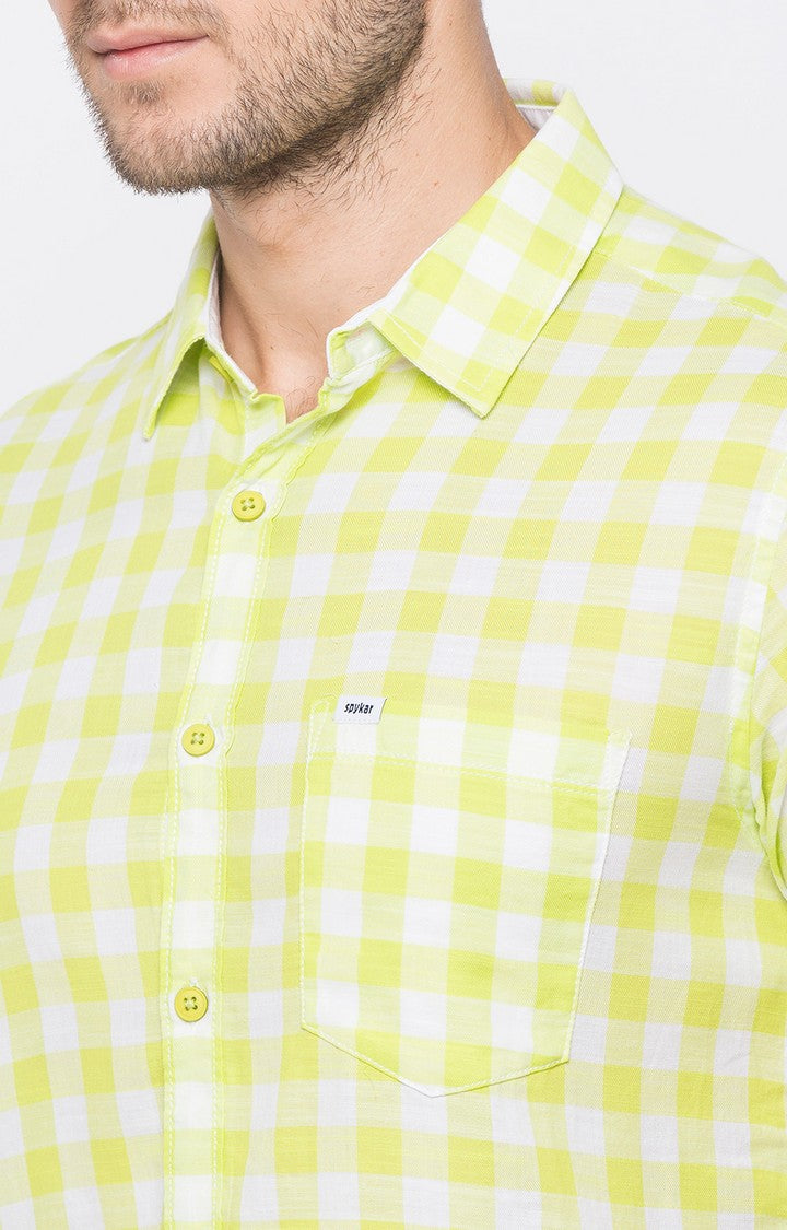 Spykar Men Lime Yellow Cotton Slim Fit Checkered Shirt