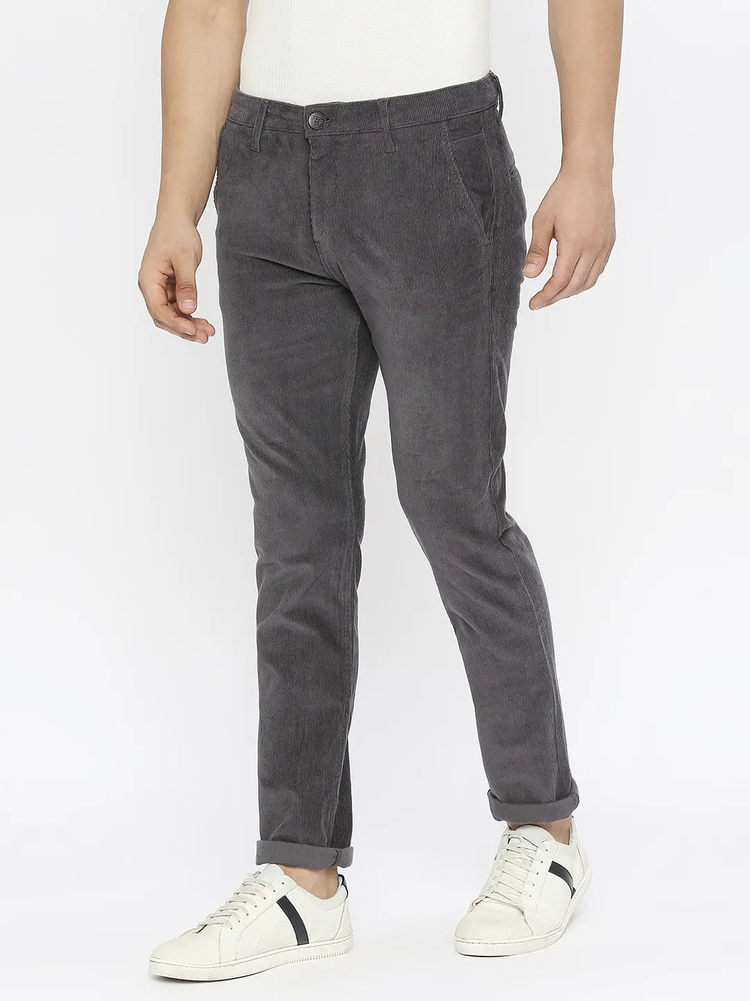 Plain coloured regular fit trousers