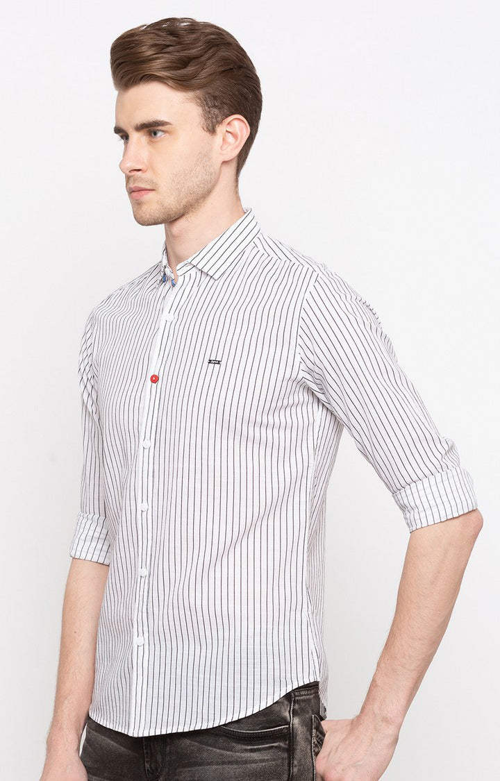 Spykar Men'S White Cotton Striped Casual Shirts