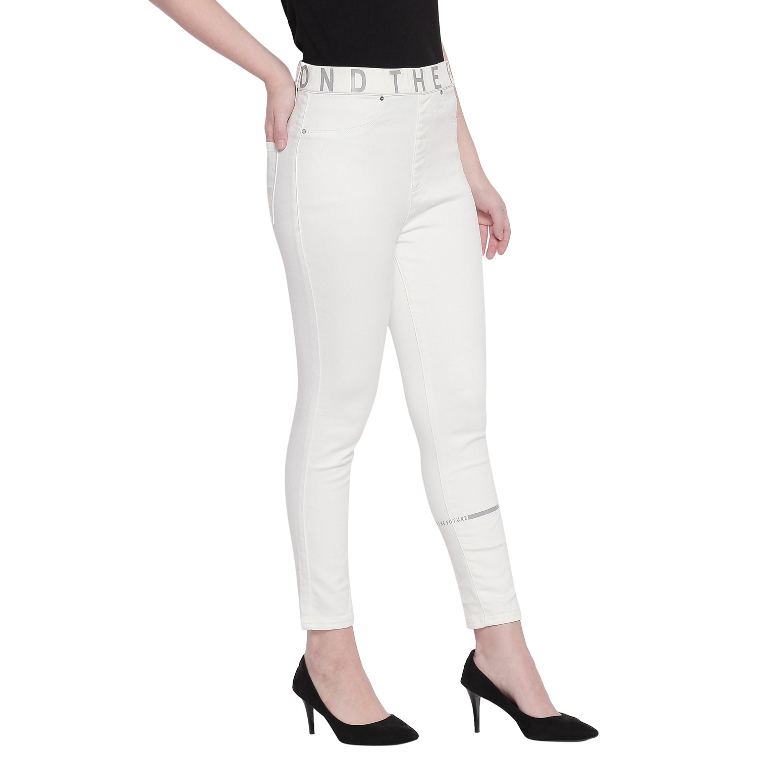 Spykar Women White Cotton Skinny Fit Regular Length Jeggings (Ynr)