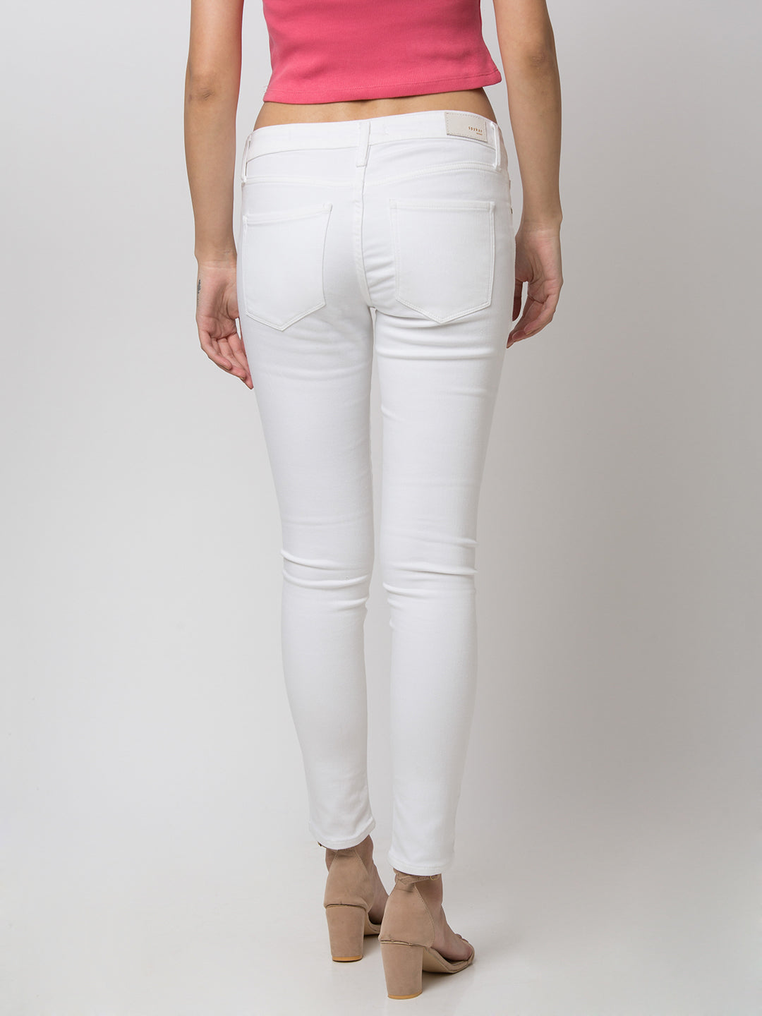 Spykar Women White Cotton Skinny Fit Regular Length Jeans (Ynr)