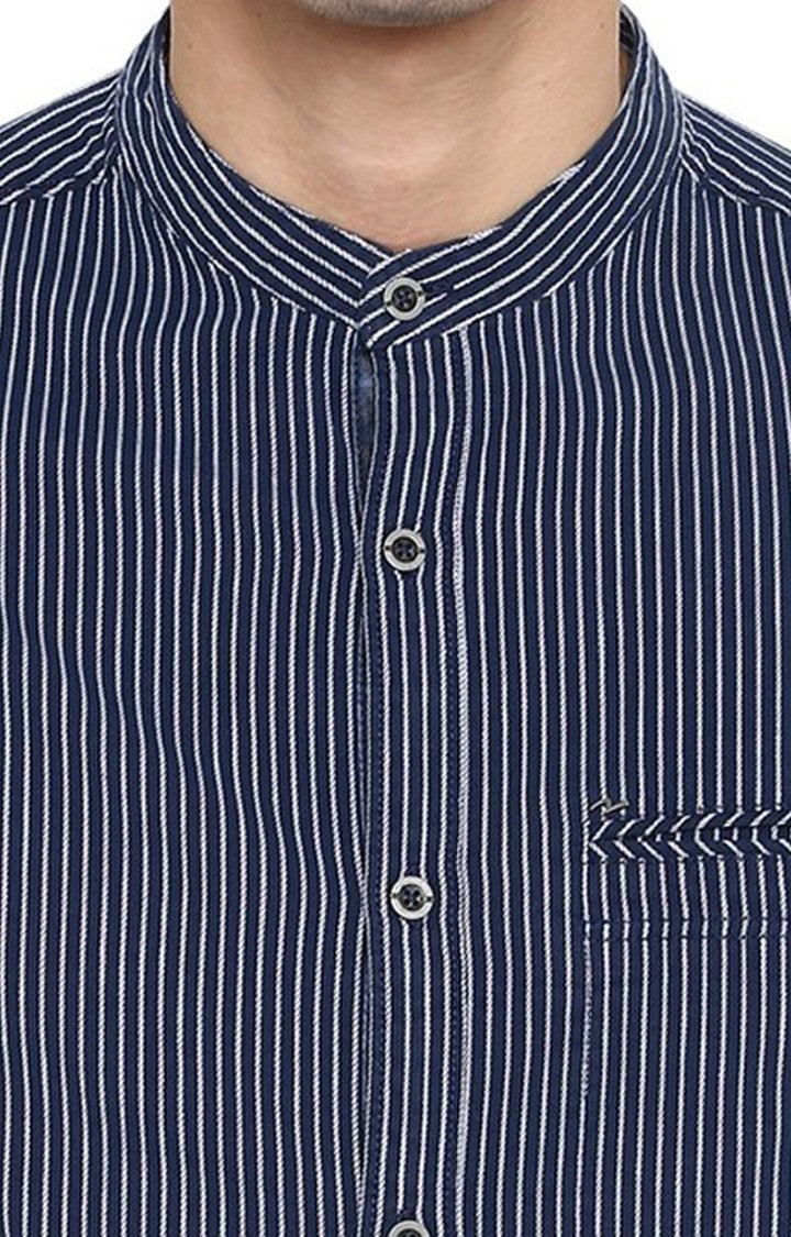 Spykar Men'S Blue Cotton Striped Casual Shirts